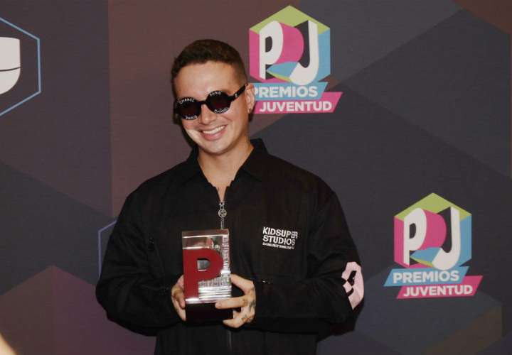 J Balvin, Maluma y Nicky Jam nominados en los premios Lunas