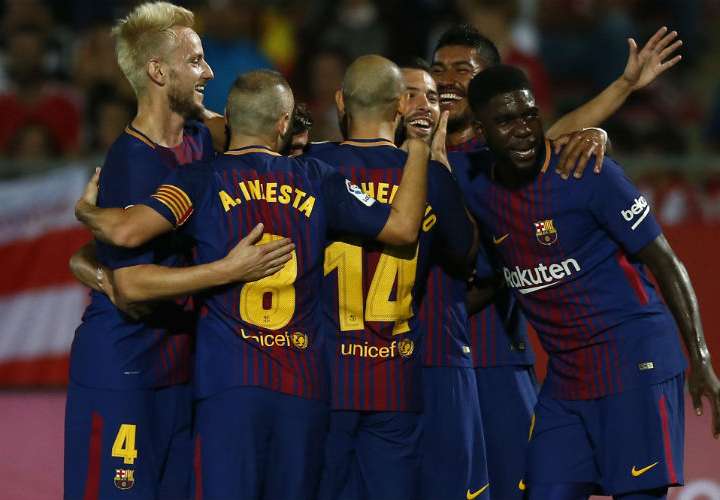Barcelona sigue firme en la Liga Española