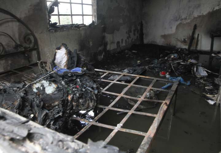 Policía muere calcinado tras incendio de su vivienda 