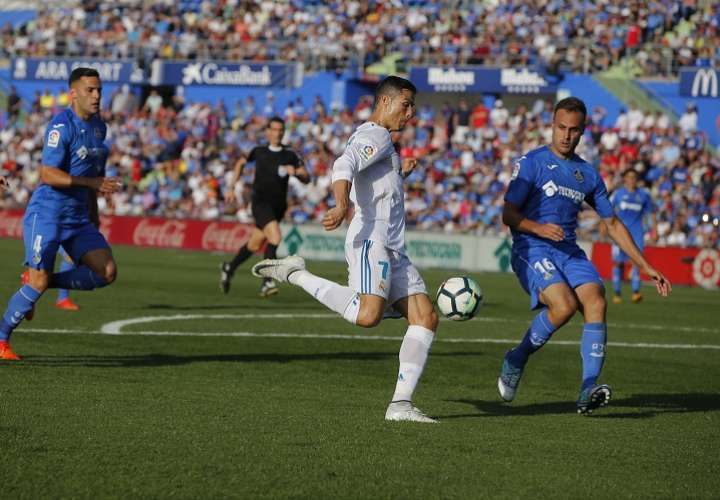 Cristiano Ronaldo le dio la tranquilidad al Real Madrid. Foto: AP
