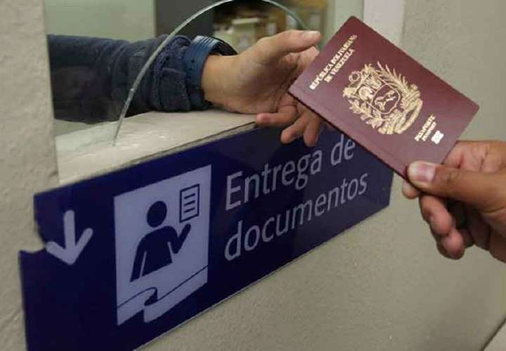 Venezuela exige visado a panameños