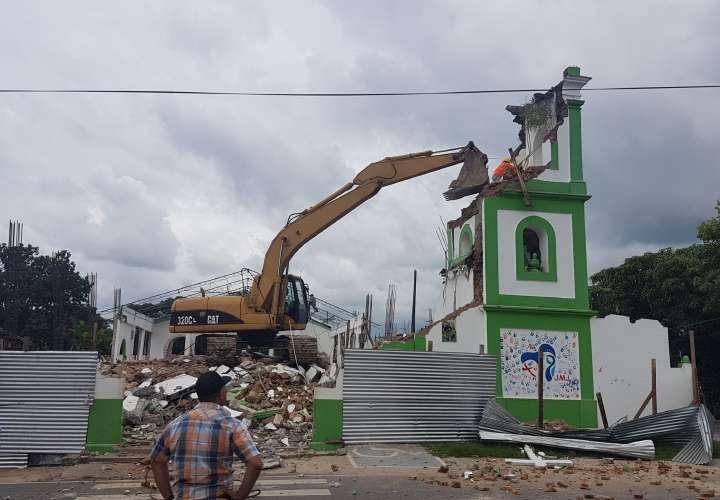 Patrimonio Histórico podría sancionar por demolición de iglesia de Capira