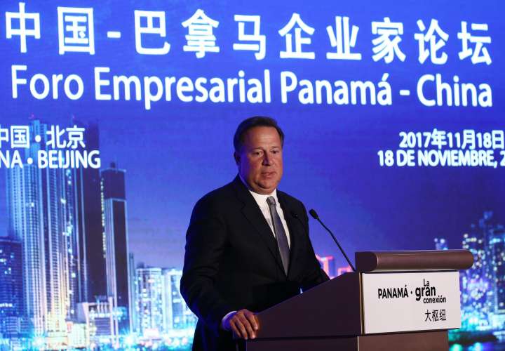Varela intenta atraer empresarios chinos a Panamá 