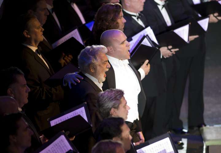Plácido Domingo celebra sus 50 años de pasión por la ópera