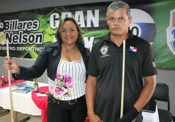 Isabel Bolaños y Joel Rodríguez, billaristas panameños que representarán al país en la competencia. Foto: Cortesía