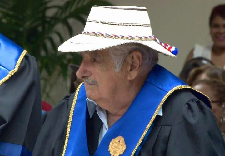 Mujica: Paraísos fiscales no existen solo por culpa de A.Latina