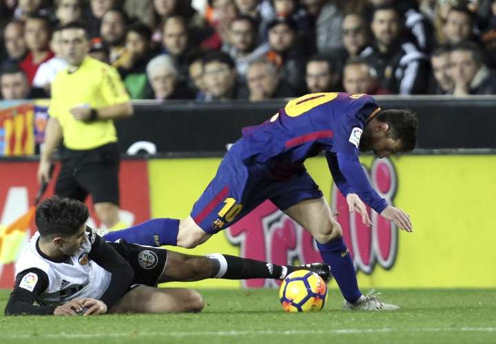 Ernesto Valverde se fue satisfecho de Mestalla