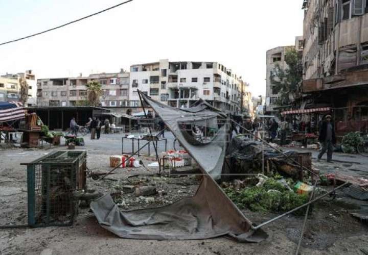 Diez muertos por bombardeos en las afueras de Damasco