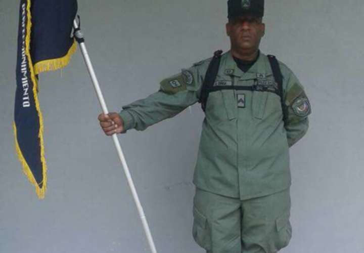 Muere policía tras colisión frontal en Chilibre 