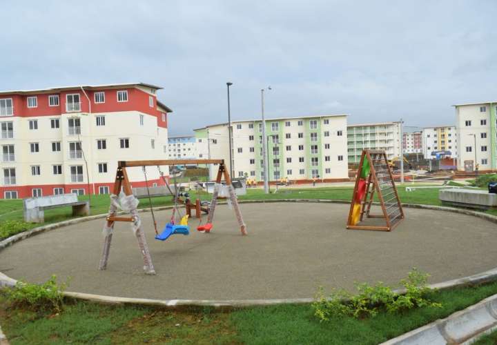 Entregarán primeros apartamentos en Altos de los Lagos