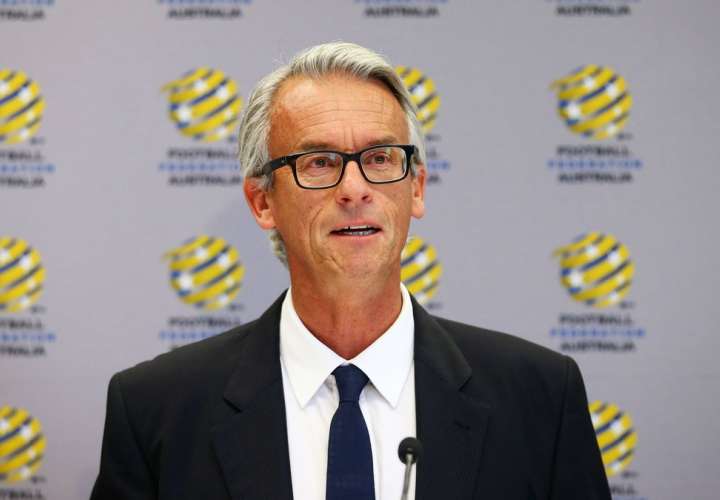 David Gallop, presidente de la Federación Australiana de Fútbol.