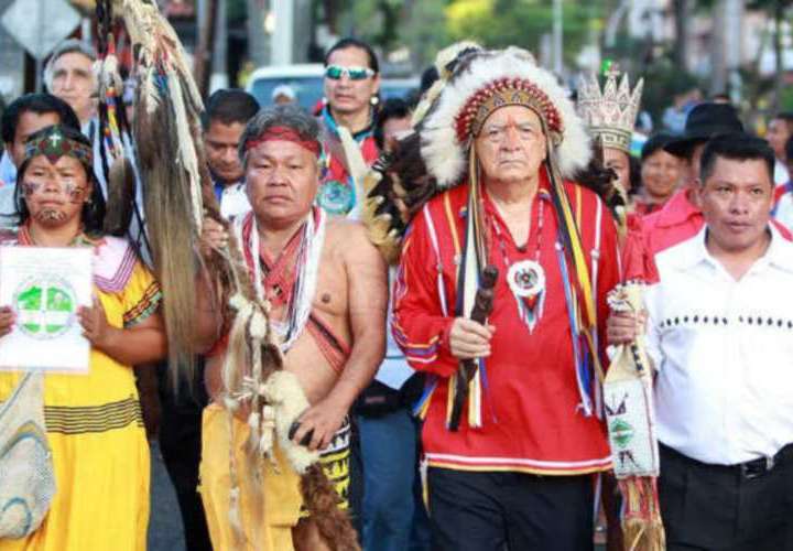 Indígenas de la región se reúnen en Panamá