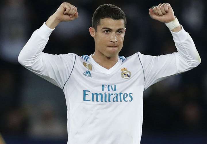 Cristiano Ronaldo sigue haciendo historia en el fútbol mundial. Foto: EFE  