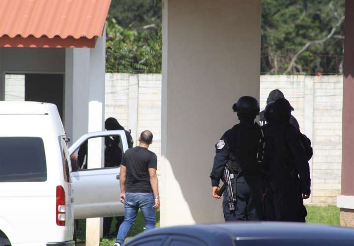Incautan 225 kilos de droga en una casa en La Chorrera