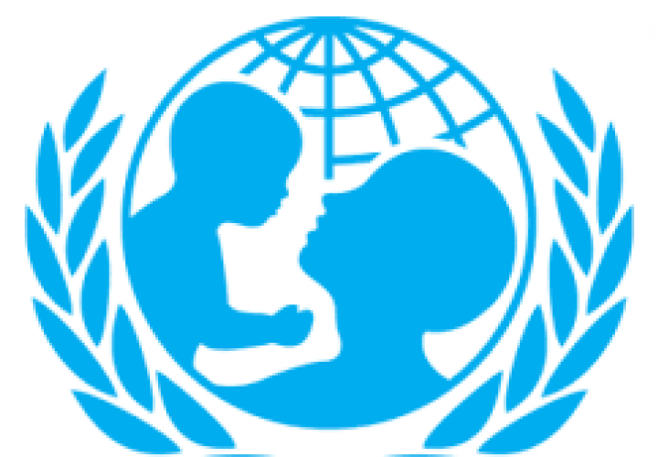 UNICEF clama por protección total a niños migrantes
