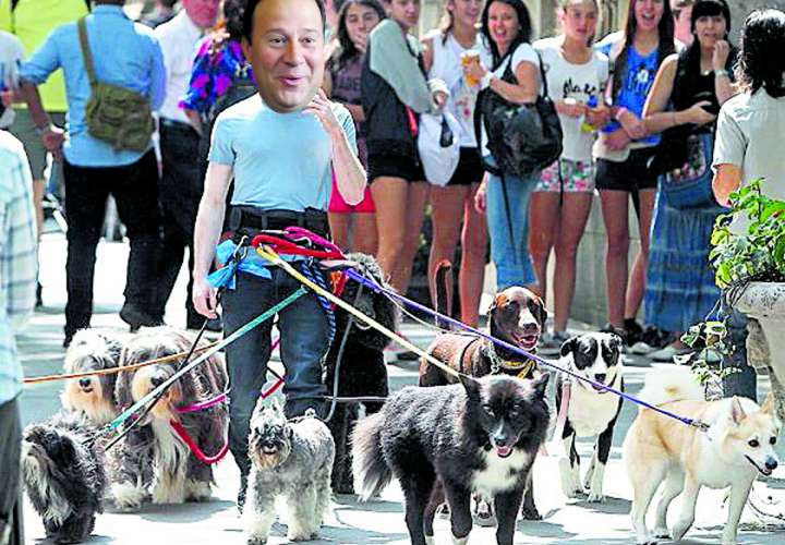 Tapia a Varela: ‘Amarre sus perros’