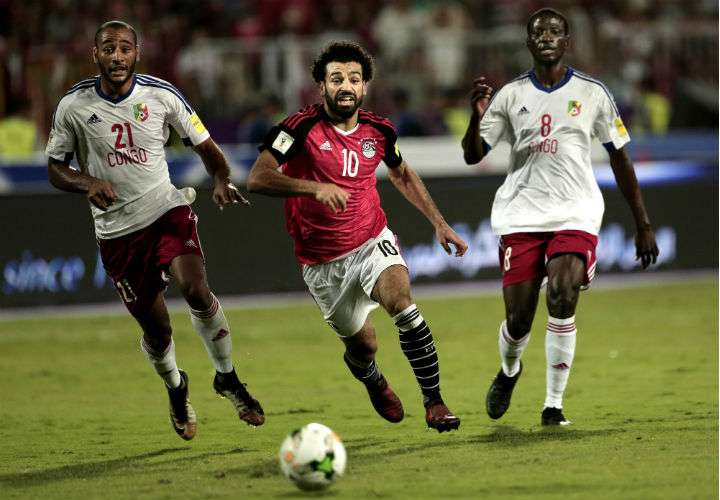 Mohamed Salah (centro) aportará su talento, juventud (25 años) y velocidad a la selección de Egipto en el Mundial de Rusia 2018. Foto AP