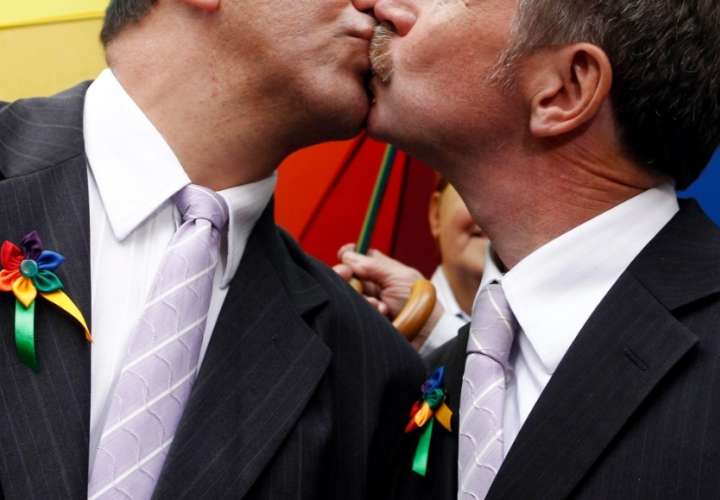 Corte IDH emite opinión que comprometería a Panamá a reconocer matrimonio gay