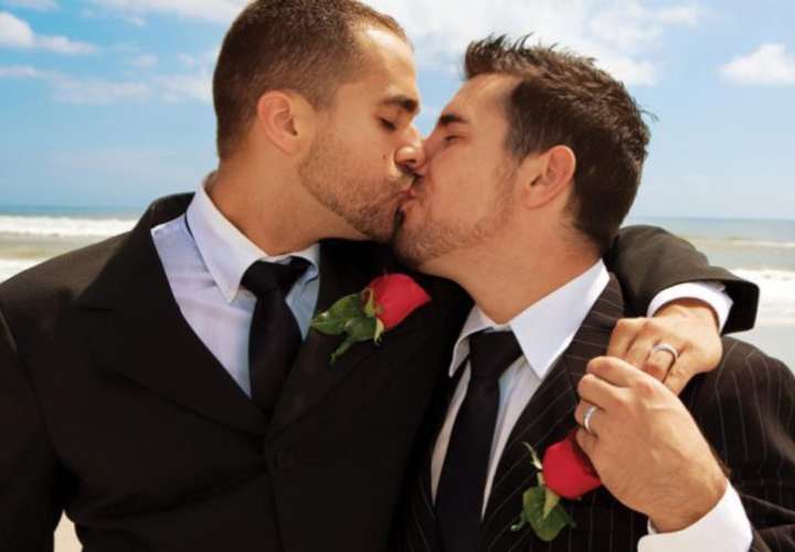CIDH llama a Panamá a legalizar el matrimonio gay