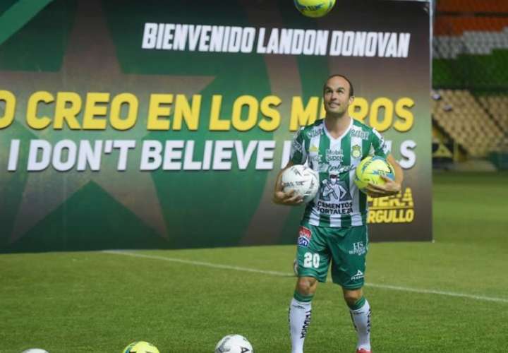 Landon Donovan sale del retiro por segunda vez y jugará en México