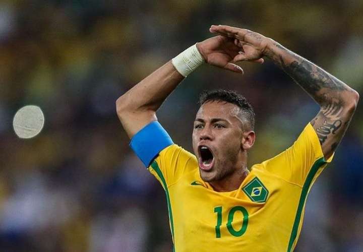 Neymar Jr., estrella de la selección brasileña/ AP