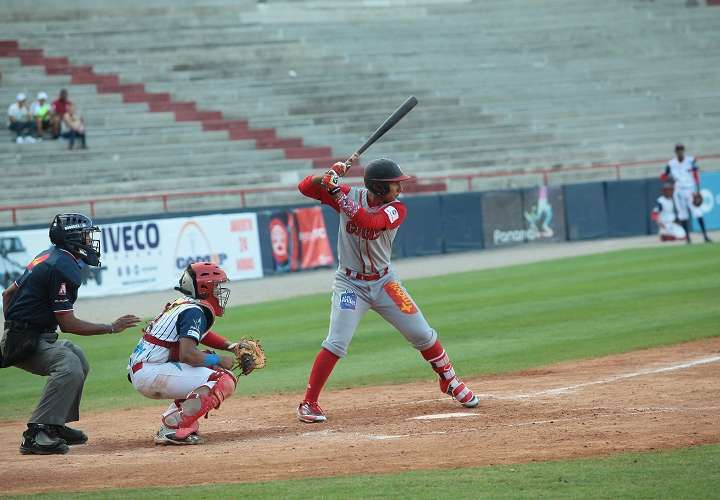 La Leña Roja jugará hoy ante Panamá Oeste. Foto: Anayansi Gamez