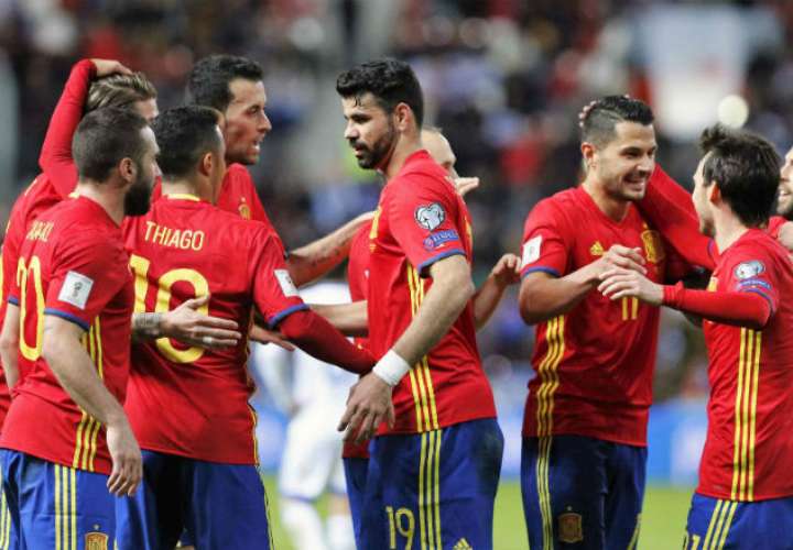La Selección Mayor de Fútbol de España se encuentra el grupo B junto a Portugal, Marruecos e Irán. EFE