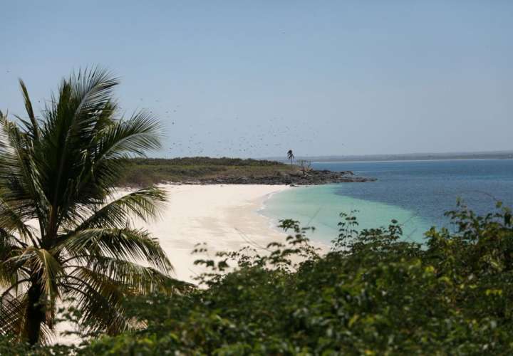 Isla Iguana será reabierta tras detonación de bombas