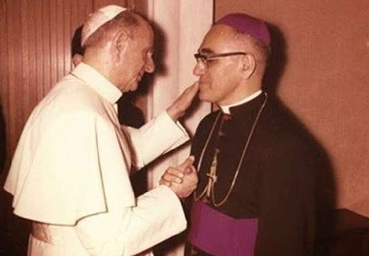 Canonizarán a un cura bueno…Arnulfo Romero