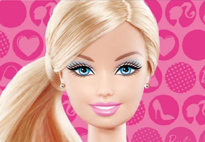 Nace Barbie, la muñeca más vendida del mundo