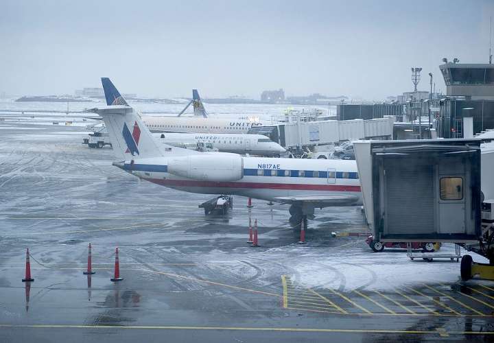 Cancelan vuelos entre R.Dominicana y EE.UU. por una tormenta de nieve