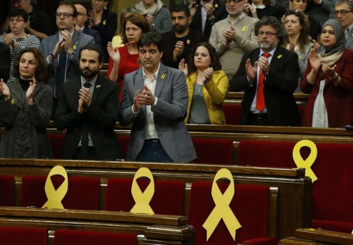 Parlamento catalán cancela votación para elegir presidente Gobierno regional