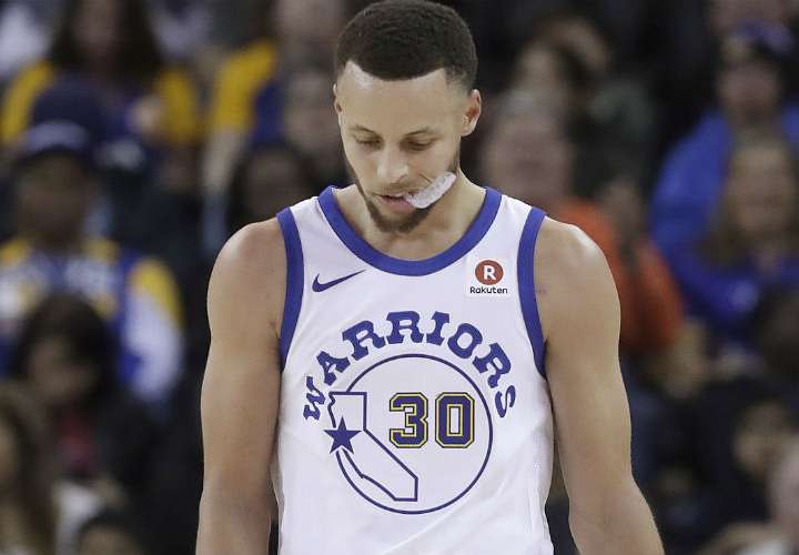 Stephen Curry se perderá primera ronda de los playoffs en la NBA
