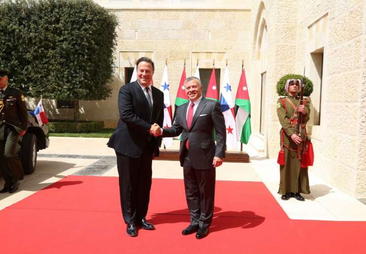 Varela busca con visita a Jordania acercamiento a países árabes