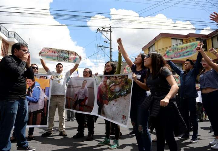 Protestas ante secuestro de comunicadores. Foto/EFE