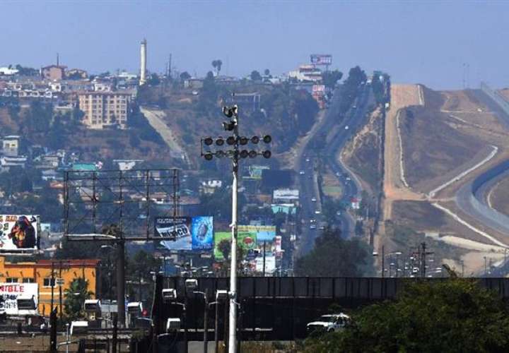 Imagen de la frontera entre Estados Unidos y México. Foto/EFE archivo