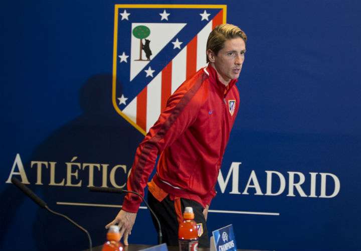 El delantero Fernando Torres reveló hoy que terminará su etapa con el Atlético de Madrid a final de temporada. Foto AP