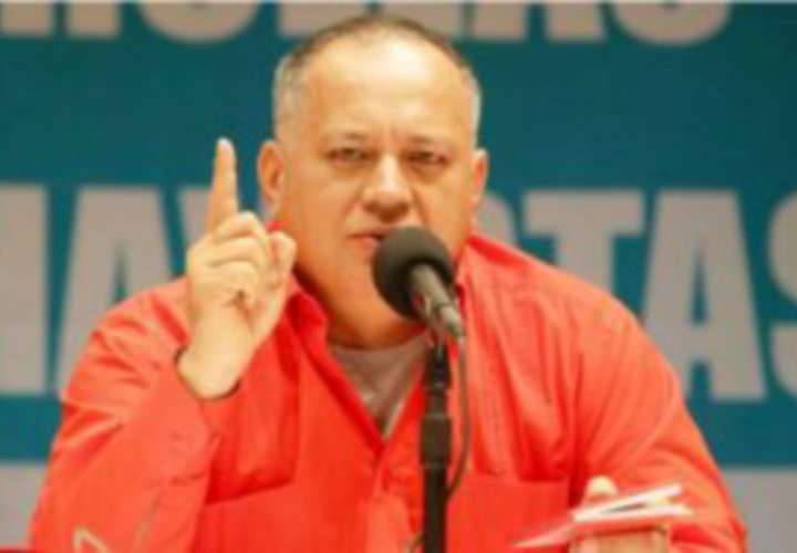 Cabello asegura que Maduro hará ‘irreversible’ revolución chavista 