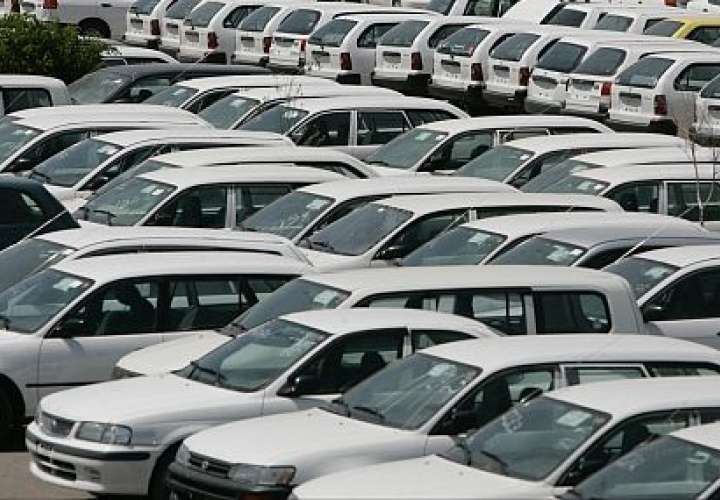 Venta de autos nuevos acumula caída del 14,3% entre enero y julio