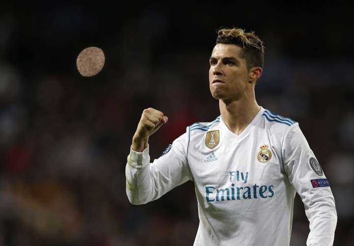 Cristiano Ronaldo celebra uno de sus goles por el Real Madrid. Foto: AP