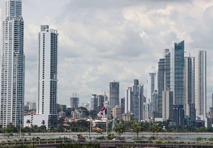 Vista general del centro bancario de la ciudad de Panamá. Foto: MEF