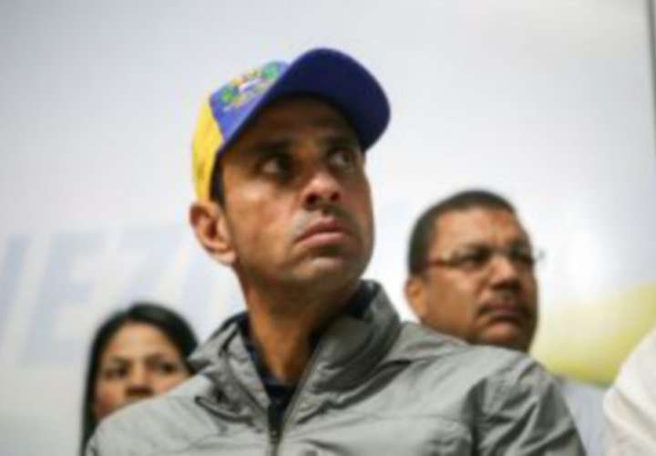 Capriles pide a oposición debate para sacar a Venezuela de crisis
