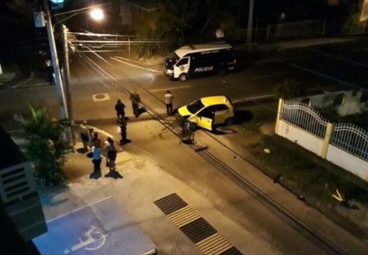 A última hora de hoy, lunes, se reportó una balacera entre bandas rivales en calle 12 de Ciudad Radial