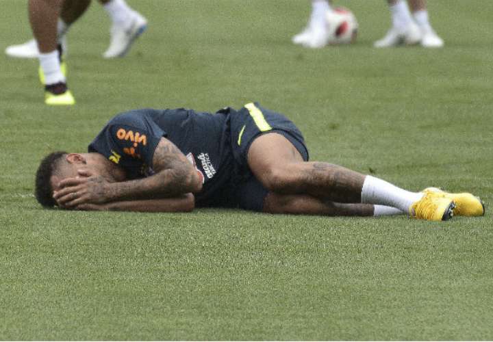 El jugador brasileño Neymar ha sido fuertemente criticado . Foto: EFE