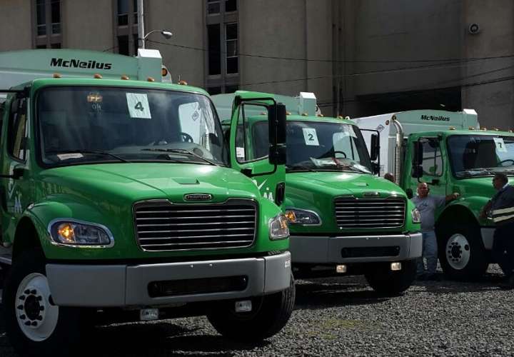AAUD cuenta con 12 nuevos camiones recolectores para atender crisis