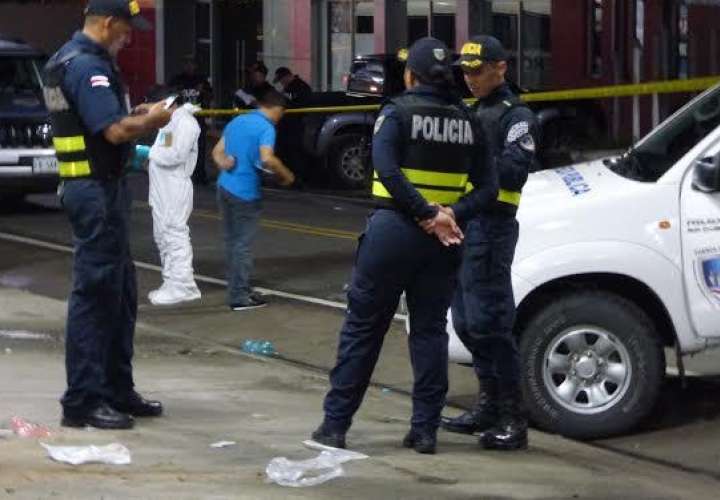 Las tres víctimas mantenían antecedentes por venta de sustancia ilícita, robo agravado y otros delitos. Foto: Mayra Madrid