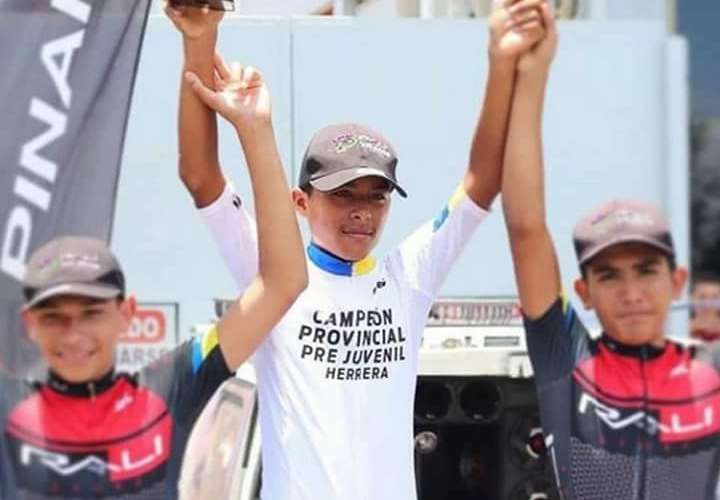 El joven Isaías Sánchez fue campeón provincial pre-juvenil de Herrera. Foto: Twitter