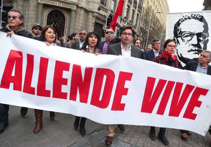 Chile recuerda golpe a Allende