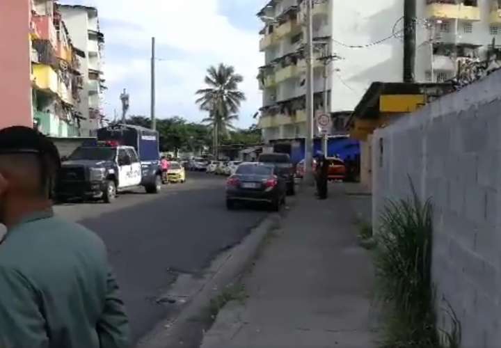 Unidades de la Policía Nacional en el Chorillo. Captura de vídeo de: @tvnnoticias