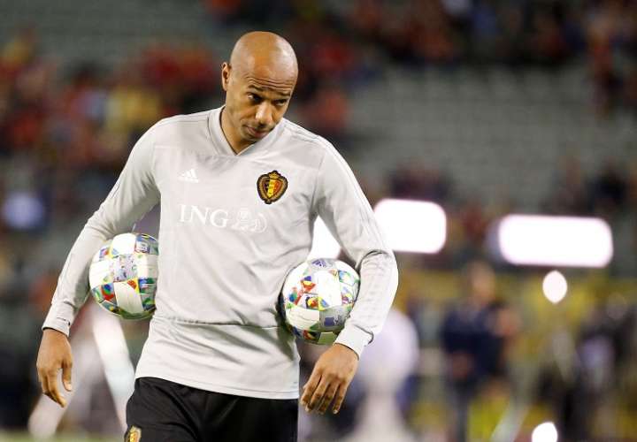 Thierry Henry era el asistente técnico de la selección de Bélgica que enfrentó a Panamá en el Mundial./ EFE